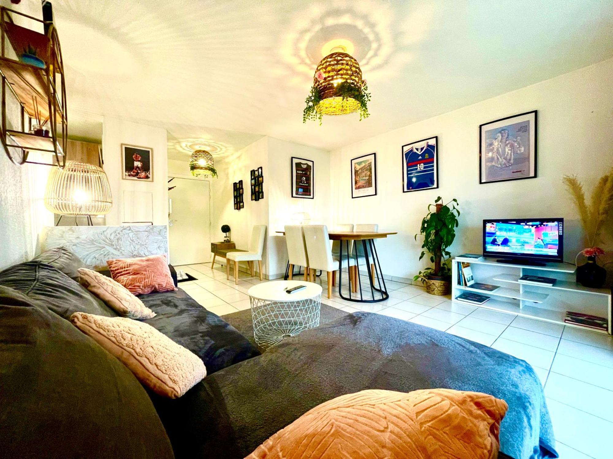 Bel Appartement T3 De 60M2 Avec Parking, Terrasse, Proche Du Metro Et Du Periph Toulouse Exteriör bild